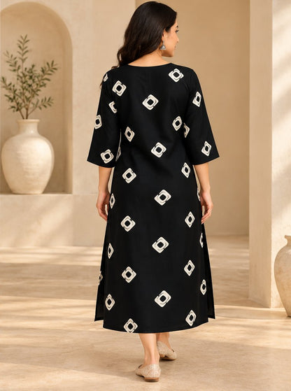 Raat Black Peacock Embroidered Kurta by Theaoura