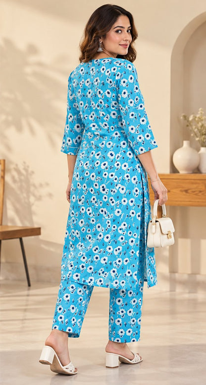 Aasmaan Sky Blue Floral Print Kurta Set by Theaoura