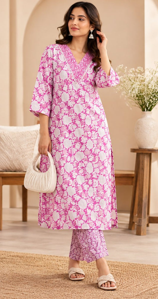 Gulmohar Pink & White Floral Print Kurta Set by Theaoura
