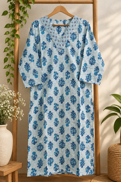 Nila White & Indigo Floral Print Kurta Set by Theaoura