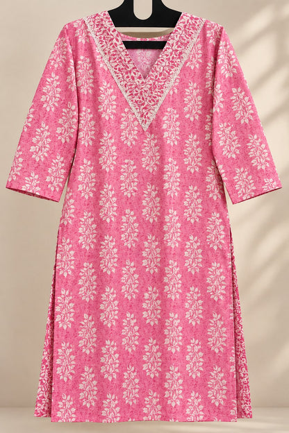 Champa Bubblegum Pink Printed Kurta Set by Theaoura