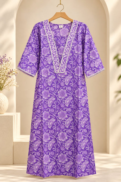 Jamuni Violet Floral Print Kurta Set by Theaoura